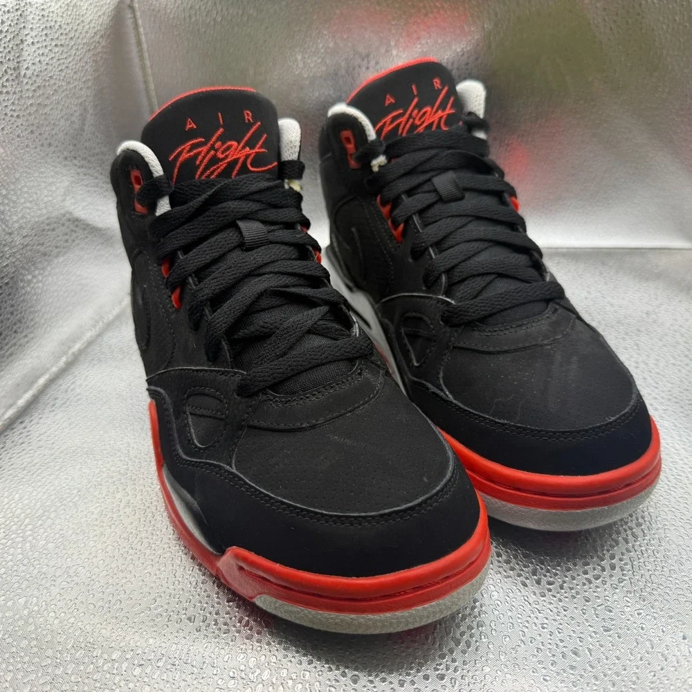 Size 5.5Y Nike Air Fight 13 Retro Black Red Kids Lace‎ Up Sneakers 580493-003